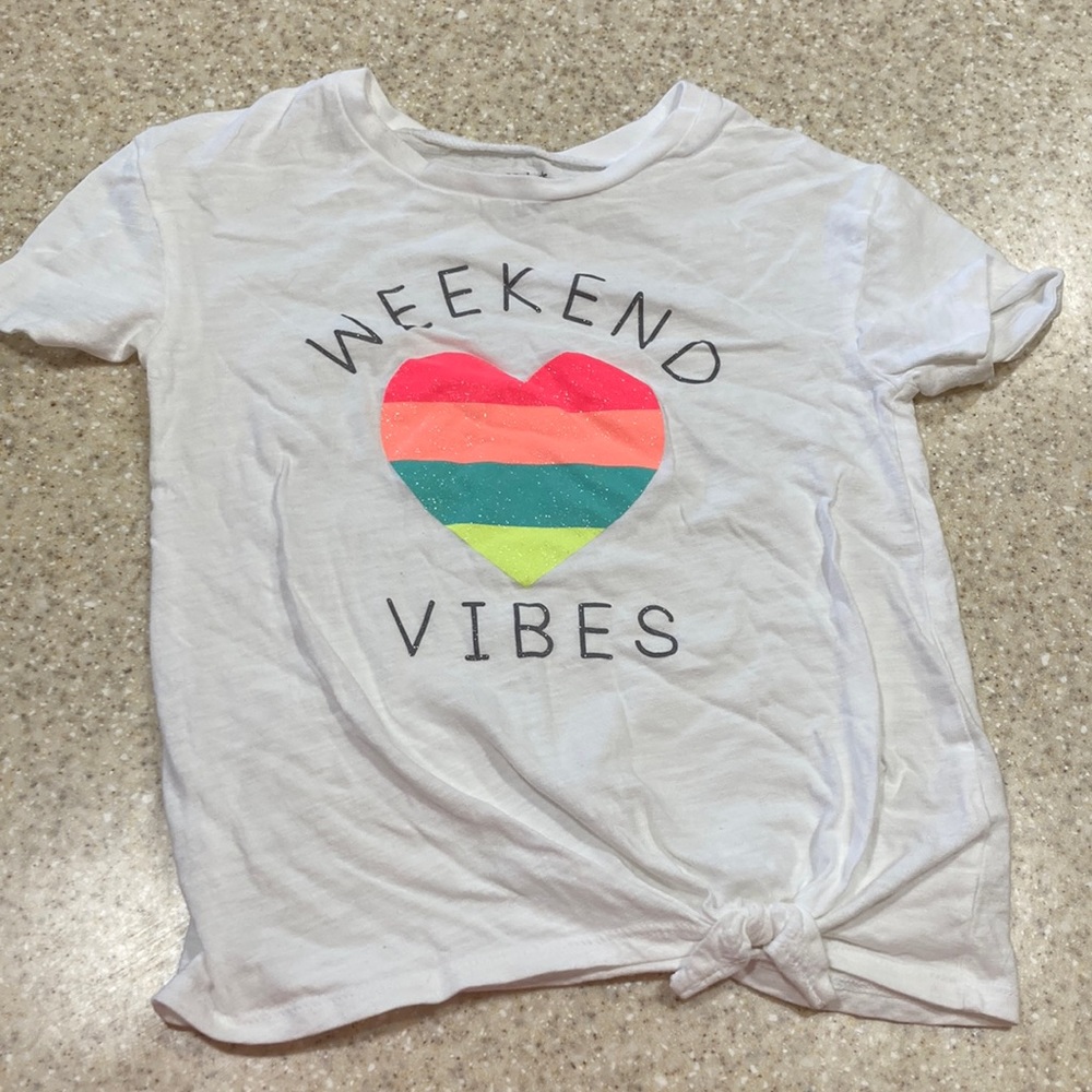 🌖 Carter’s 6/6x white short sleeve shirt weekend vibes heart glitter